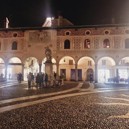 La Casa Di Ida Intero Appartamento Vigevano Exteriér fotografie